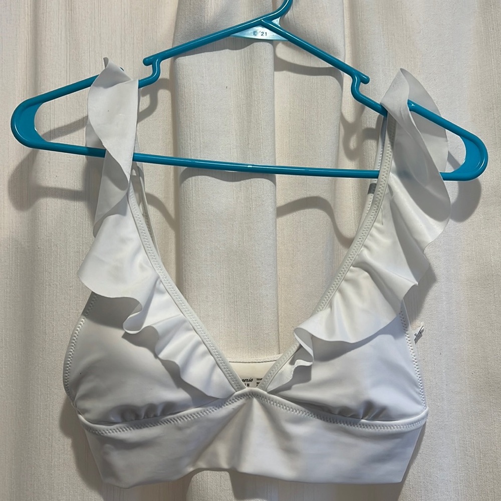 Aerie bathing suit top ruffles white small
